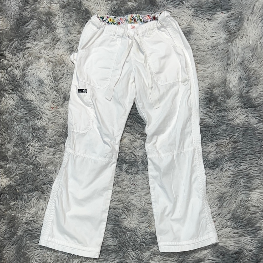 ♥️ White extra small khaki scrub pants